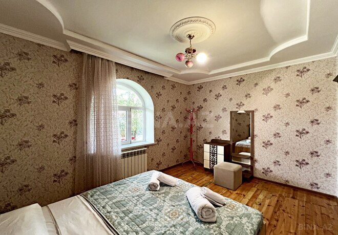 4 otaqlı həyət evi/bağ evi - Qəbələ - 160 m² (2)