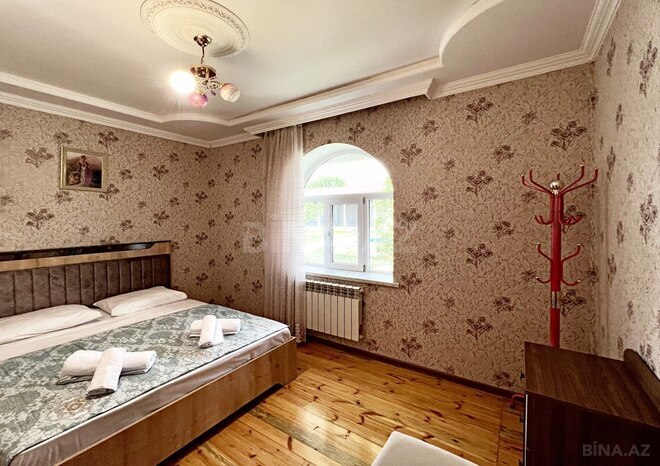 4 otaqlı həyət evi/bağ evi - Qəbələ - 160 m² (3)