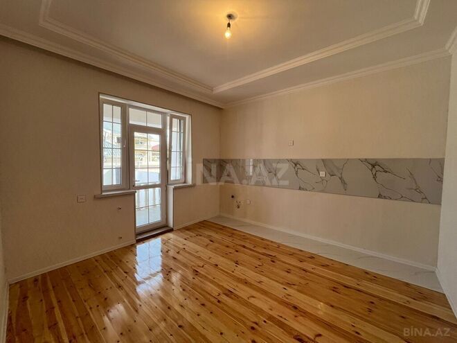 4 otaqlı həyət evi/bağ evi - Zabrat q. - 135 m² (7)
