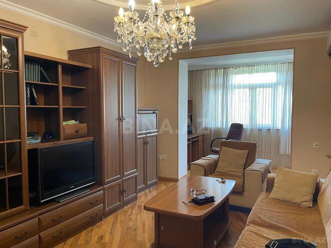 3-комн. вторичка - м. Нефтчиляр - 65 м² (15)