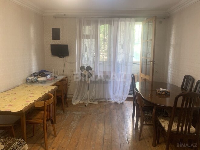 2 otaqlı köhnə tikili - İnşaatçılar m. - 50 m² (2)