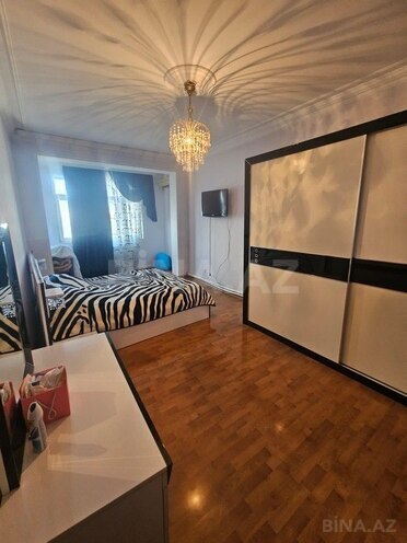 5 otaqlı köhnə tikili - Azadlıq Prospekti m. - 120 m² (7)