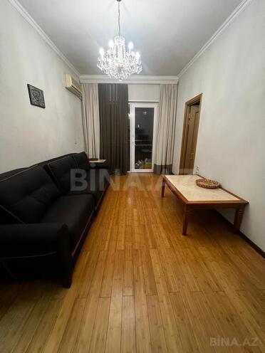 2 otaqlı köhnə tikili - Gənclik m. - 58 m² (1)