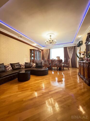 3 otaqlı yeni tikili - Həzi Aslanov m. - 130 m² (1)