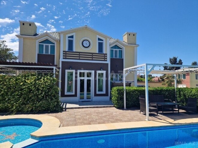 5 otaqlı həyət evi/bağ evi - Mərdəkan q. - 350 m² (1)