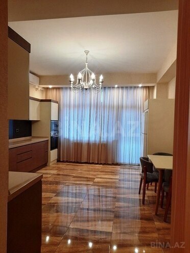 3 otaqlı yeni tikili - 28 May m. - 175 m² (18)