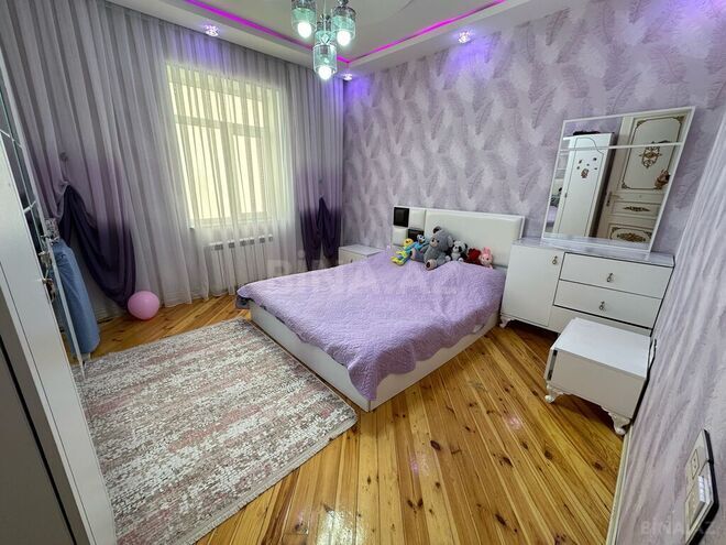 8 otaqlı həyət evi/bağ evi - Biləcəri q. - 300 m² (3)
