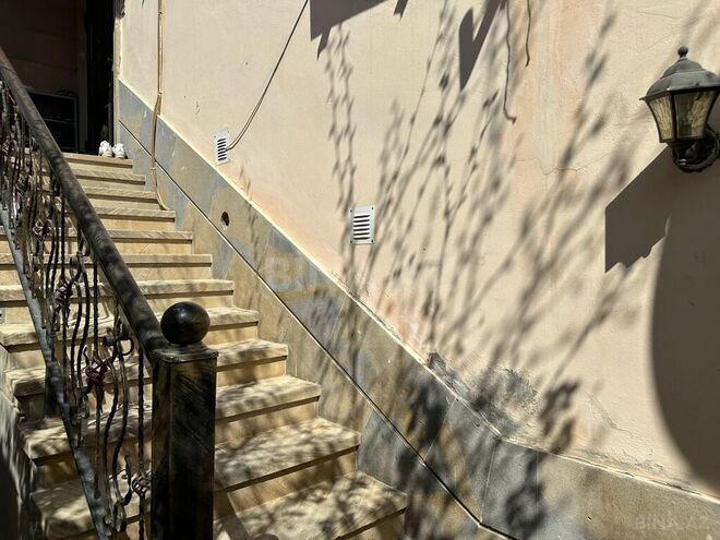 8 otaqlı həyət evi/bağ evi - Biləcəri q. - 300 m² (16)