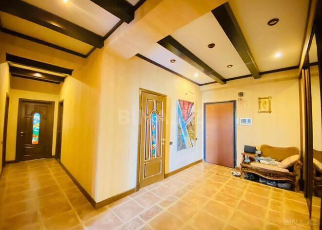 4-комн. новостройка - м. 8 ноября - 160 м² (27)