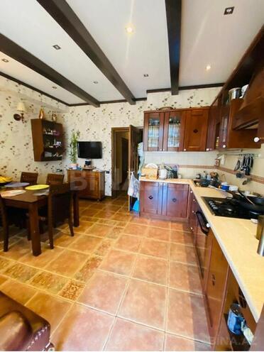 4-комн. новостройка - м. 8 ноября - 160 м² (18)
