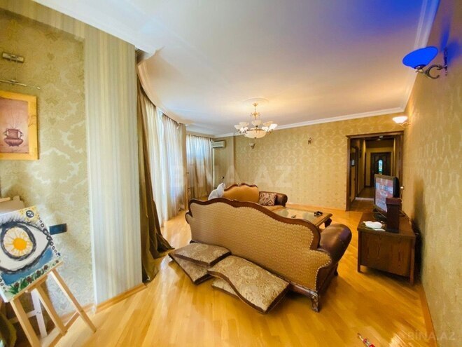 4-комн. новостройка - м. 8 ноября - 160 м² (9)