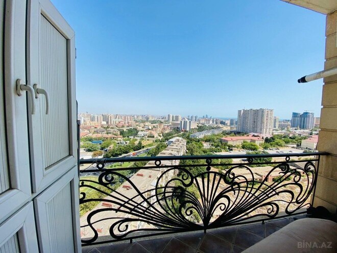 4-комн. новостройка - м. 8 ноября - 160 м² (4)