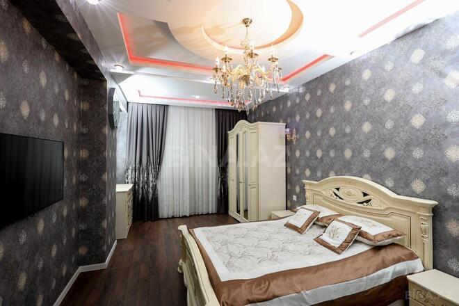 3-комн. новостройка - м. 28 мая - 120 м² (21)