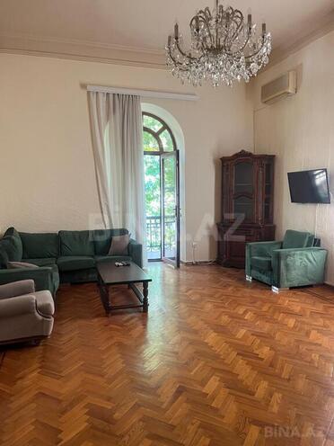 3 otaqlı köhnə tikili - Sahil m. - 124 m² (6)
