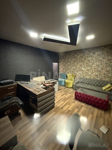 Obyekt - Bakıxanov q. - 240 m² (1)