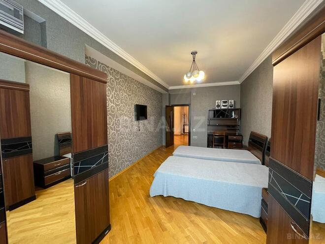 3 otaqlı yeni tikili - Elmlər Akademiyası m. - 150 m² (10)