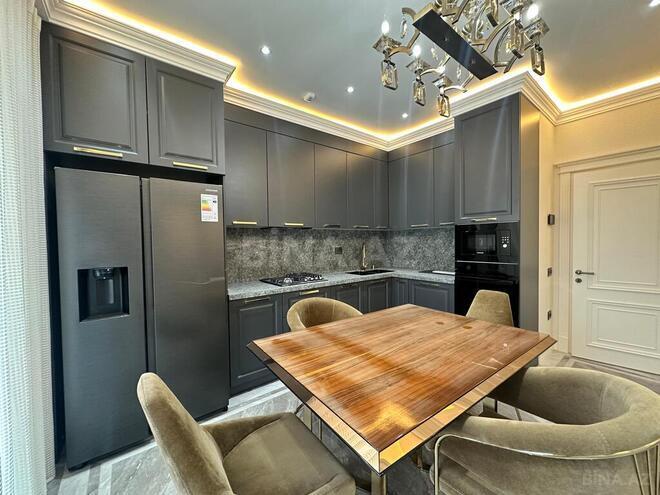 3 otaqlı yeni tikili - 8 Noyabr m. - 150 m² (7)