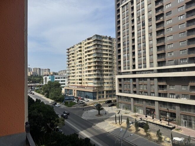 3 otaqlı yeni tikili - Şah İsmayıl Xətai m. - 125 m² (1)