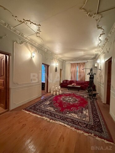 6 otaqlı həyət evi/bağ evi - İnşaatçılar m. - 230 m² (16)