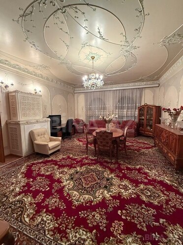 6 otaqlı həyət evi/bağ evi - İnşaatçılar m. - 230 m² (3)