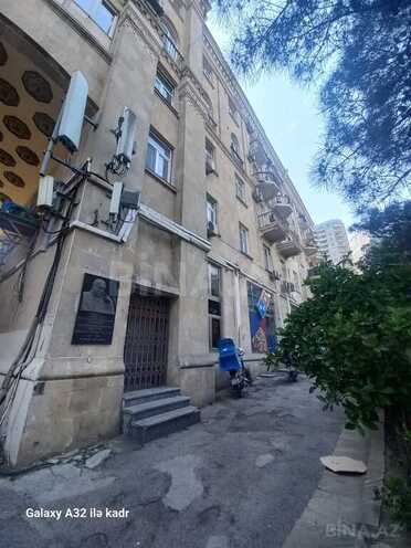 3 otaqlı köhnə tikili - İçəri Şəhər m. - 95 m² (1)