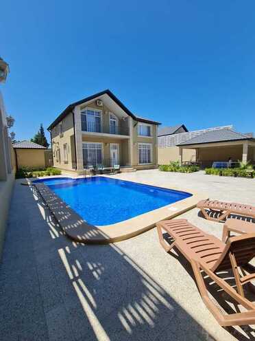 6 otaqlı həyət evi/bağ evi - Şüvəlan q. - 250 m² (1)