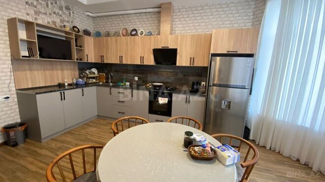 5 otaqlı həyət evi/bağ evi - Şüvəlan q. - 250 m² (11)