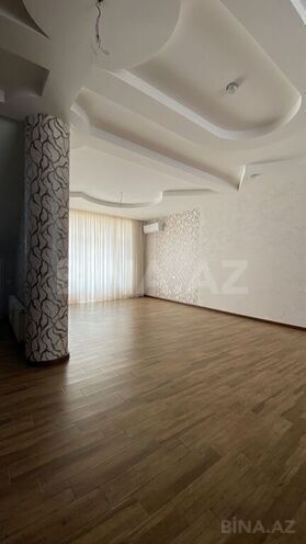 5 otaqlı həyət evi/bağ evi - Şüvəlan q. - 250 m² (23)