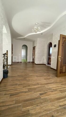 5 otaqlı həyət evi/bağ evi - Şüvəlan q. - 250 m² (24)