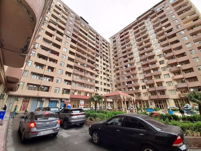 3-комн. новостройка - м. 28 мая - 130 м² (1)