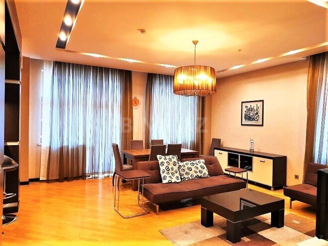 3-комн. новостройка - м. 28 мая - 130 м² (15)