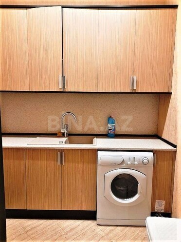 3-комн. новостройка - м. 28 мая - 130 м² (23)