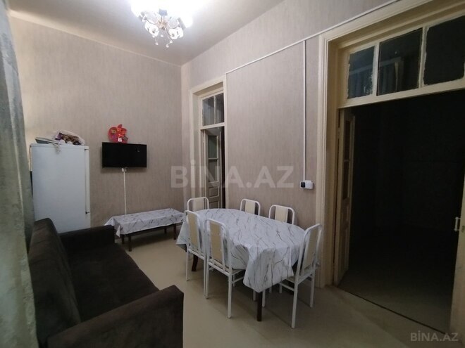 3-комн. вторичка - м. 28 мая - 65 м² (1)