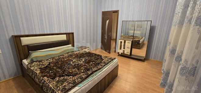 5 otaqlı həyət evi/bağ evi - Novxanı q. - 230 m² (10)