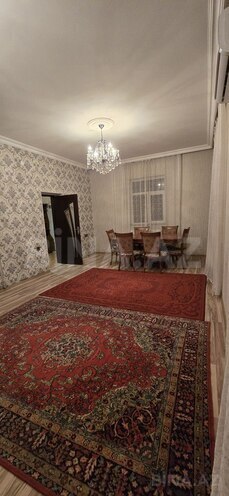 5 otaqlı həyət evi/bağ evi - Novxanı q. - 230 m² (1)