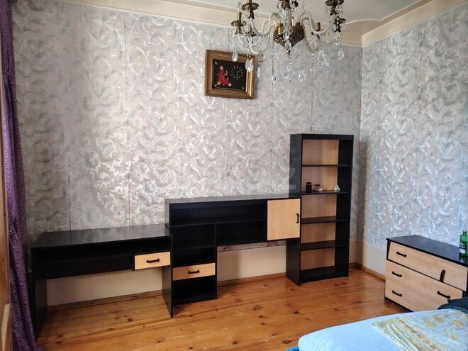 8-комн. дом/дача - Хатаинский р. - 200 м² (11)