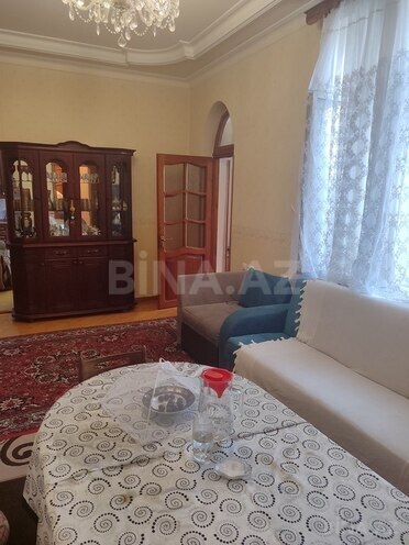 6 otaqlı həyət evi/bağ evi - Əmircan q. - 184 m² (8)