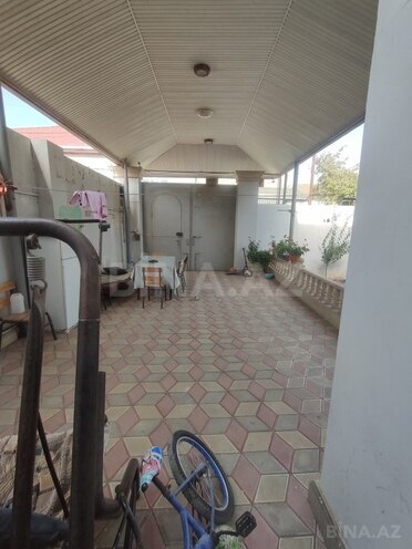 6 otaqlı həyət evi/bağ evi - Əmircan q. - 184 m² (18)