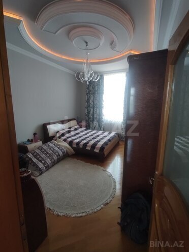 6 otaqlı həyət evi/bağ evi - Əmircan q. - 184 m² (21)