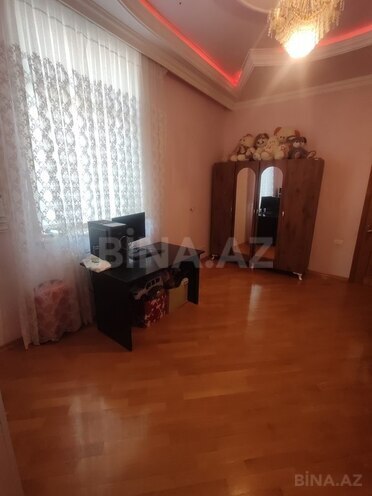 6 otaqlı həyət evi/bağ evi - Əmircan q. - 184 m² (22)
