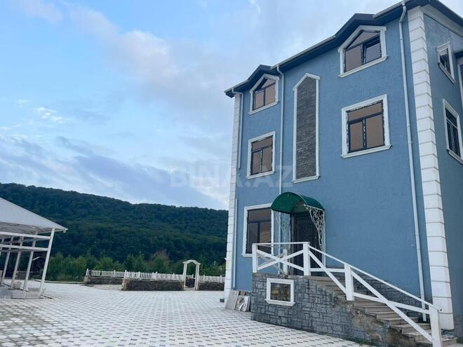 4 otaqlı həyət evi/bağ evi - Quba - 300 m² (5)