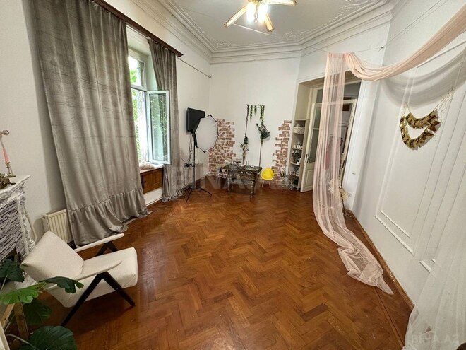 3 otaqlı köhnə tikili - Sahil m. - 100 m² (6)