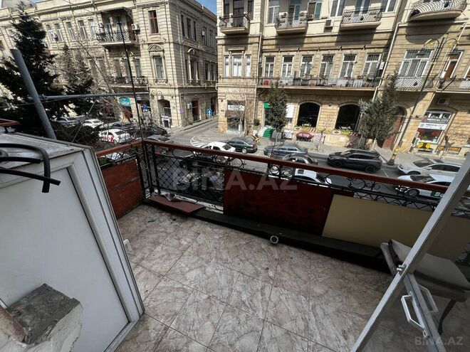 2 otaqlı köhnə tikili - 28 May m. - 70 m² (10)