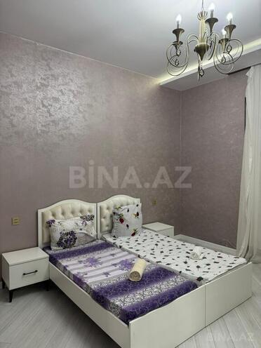 4 otaqlı həyət evi/bağ evi - Mərdəkan q. - 240 m² (14)
