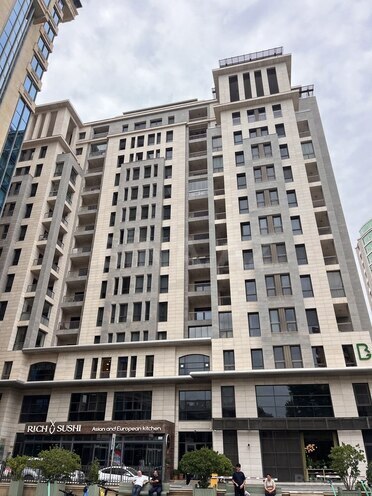 4-комн. новостройка - м. Сахил - 203 м² (1)