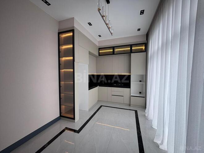 4 otaqlı həyət evi/bağ evi - Şüvəlan q. - 150 m² (13)
