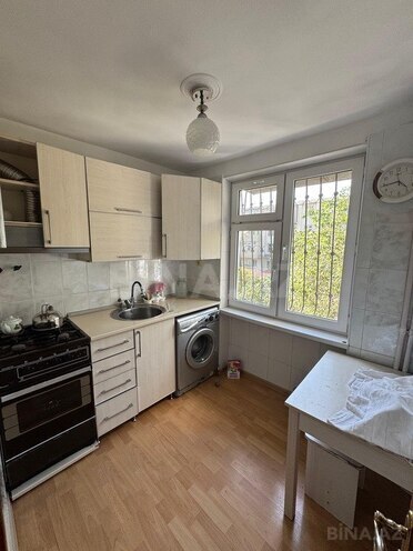 3 otaqlı köhnə tikili - Elmlər Akademiyası m. - 65 m² (9)