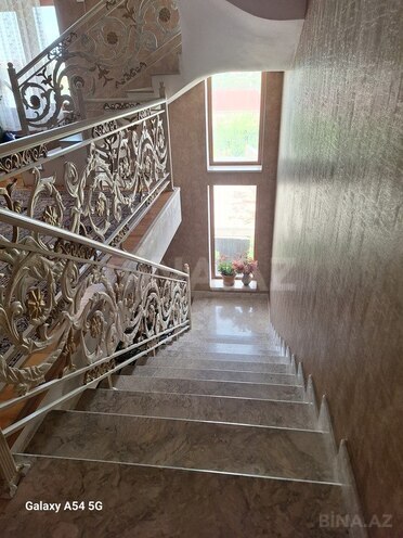 5 otaqlı həyət evi/bağ evi - Bakıxanov q. - 300 m² (1)