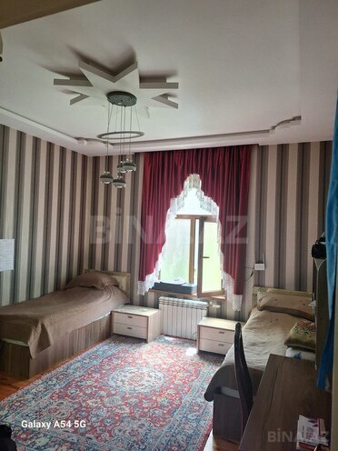 5 otaqlı həyət evi/bağ evi - Bakıxanov q. - 300 m² (20)
