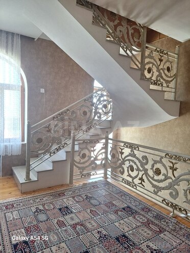 5 otaqlı həyət evi/bağ evi - Bakıxanov q. - 300 m² (30)